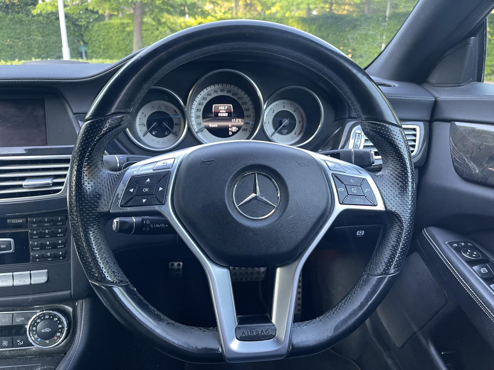 Mercedes-Benz CLS 2.1 CLS250 CDI BlueEfficiency AMG Sport Coupe 4dr Diesel G-Tronic+ Euro 5 (s/s) (204 ps)