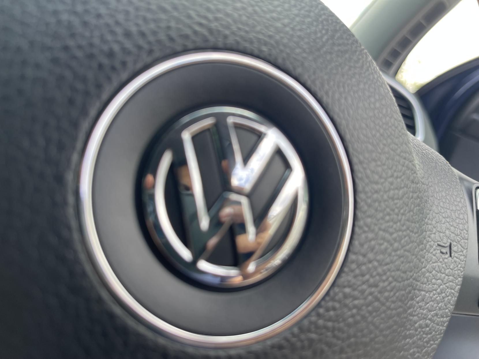 Volkswagen Golf 2.0 TDI SE Hatchback 5dr Diesel DSG Euro 5 (140 ps)